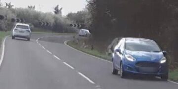 Driver banned after following sat nav onto wrong side of dual carriageway