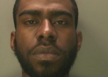 Drug dealer who left toddler home alone jailed