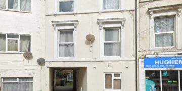 Estate agent landed with £4k court bill over damp-ridden flats
