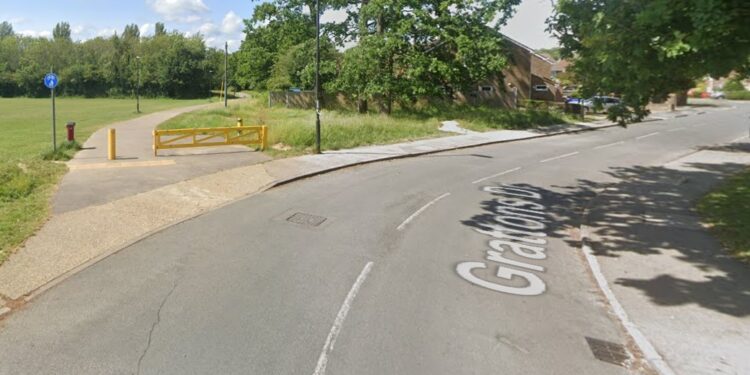 Double yellows put on road to stop selfish parkers