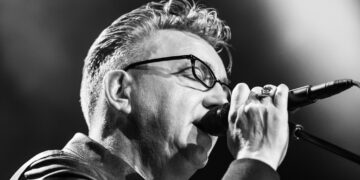Richard Hawley announces Worthing concert for ‘Coles Corner’ 20th anniversary celebration