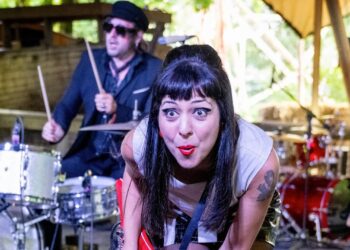 “The Courettes are one of the best live bands that I’ve ever seen”