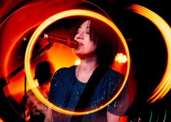 Miki Berenyi Trio play Brighton gig in support of debut album