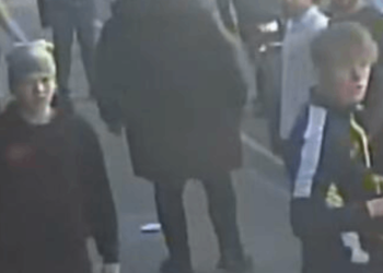 Police publish pictures of pub attack suspects