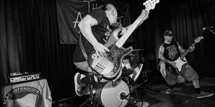 The Mullet Monster Mafia play first ever Sussex gig!