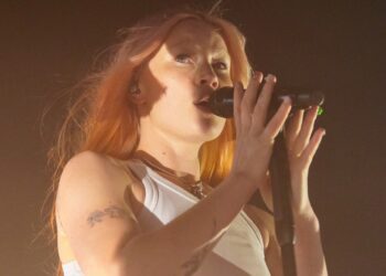 Wet Leg slap on the ‘Moisturizer’