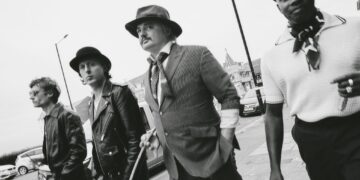 The Libertines announce intimate warm-up show