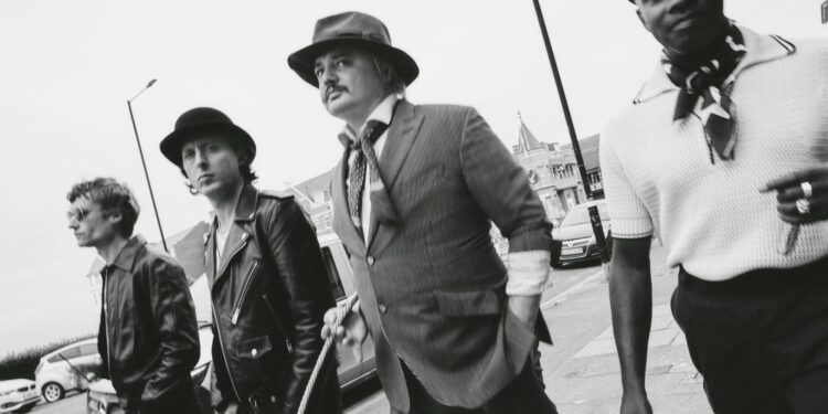 The Libertines (pic Ed Cooke) The Libertines announce intimate warm-up show