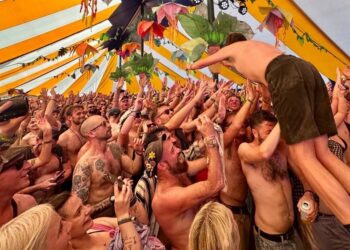 Glastonbury Festival 2025…venturing beyond the obvious!