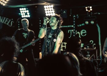 ‘In Darkness You Will Feel Alright’ with Horror Vacui