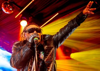 Gimme that Nu-Metal boom