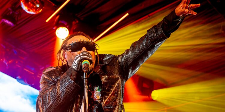 Gimme that Nu-Metal boom