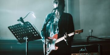 Spiritualized crash-land at Worthing’s Assembly Hall