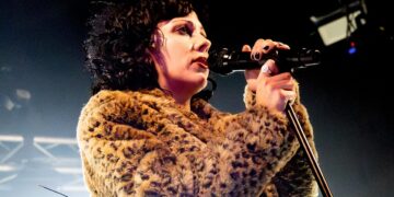 Fans ‘Smitten’ with Pale Waves