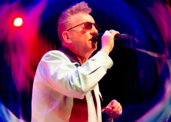 Richard Hawley celebrates his iconic ‘Coles Corner’ album