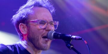 Turin Brakes mix emotion, energy and nostalgia in stunning Brighton performance