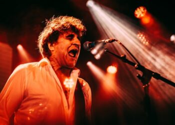 Chameleons shine their ‘Arctic Moon’ over Brighton