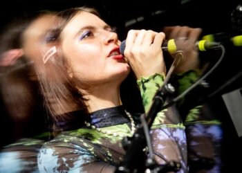 Automatic play Brighton as 1 of only 2 UK gigs