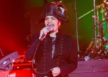 ‘Kings Of The Wild Frontier’ hit town for Adam Ant’s birthday bash