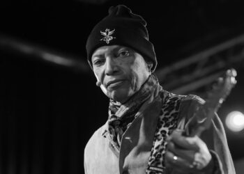 Sananda Maitreya rounds off first UK tour in 23 years in Brighton