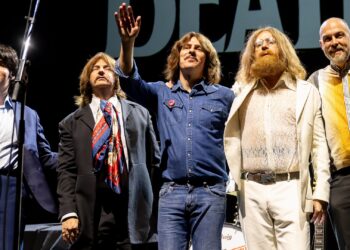 Tributes – Day 3 of 3: The Bootleg Beatles perform The Beatles