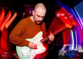 Three contrasting acts light up The Rossi Bar with a night of discovery