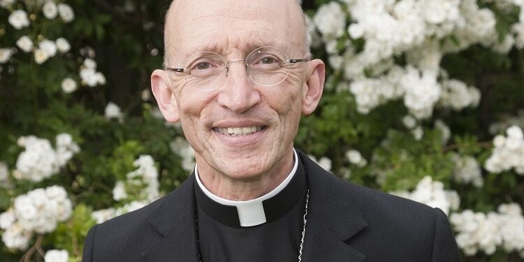 Bishop of Chichester to retire after 14 years