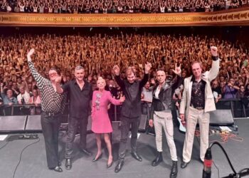 Transvision Vamp announce first UK tour in 35 years!