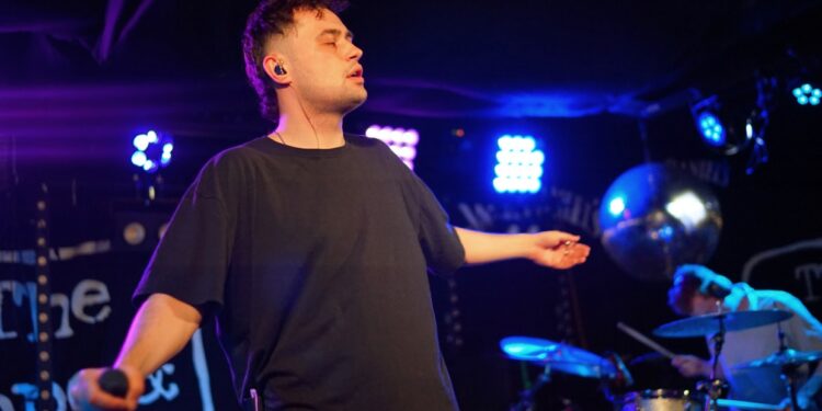 Ebbb at The Hope & Ruin, Brighton 17.3.26 (pic Michael Hundertmark) Ebbb open up UK tour with debut Brighton headline gig