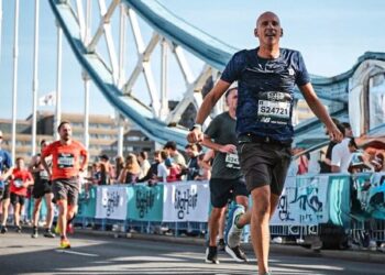 Firefighter to tackle personal Marathon challenge