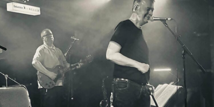 Special gig report – Edwyn Collins in the Basque country