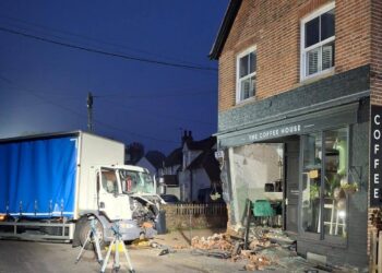 Lorry crashes into shop