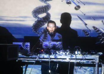 Max Cooper announces two 3D/AV shows