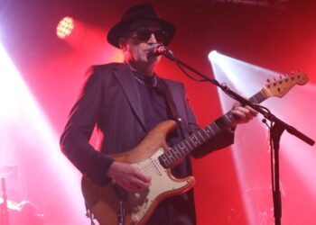 Britpop legends Dodgy drop new album & announce Brighton show