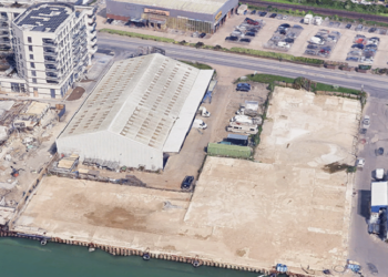 Harbour site to become padel courts