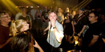 Lemonsuckr set the ‘House On Fire’ in a sweatbox