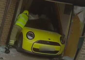 Court bans drink driver who crashed her car into a house
