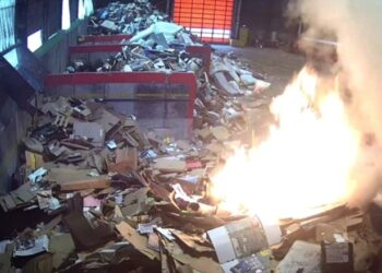 Keep vapes, batteries and other electricals out of household rubbish, residents urged