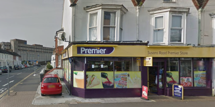 Stabbed man taken to hospital
