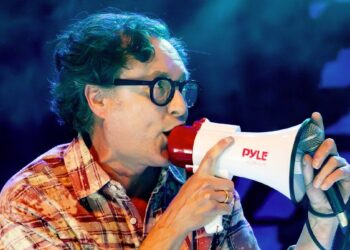 On the “Hup Hup Hup” – The Wonder Stuff conquer The Dome